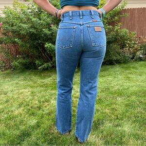 Wrangler 14MWZ high Rise Wedgie Fit Cowgirl Western Jeans 11x30